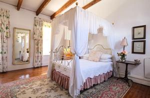 Victoria Manor 2