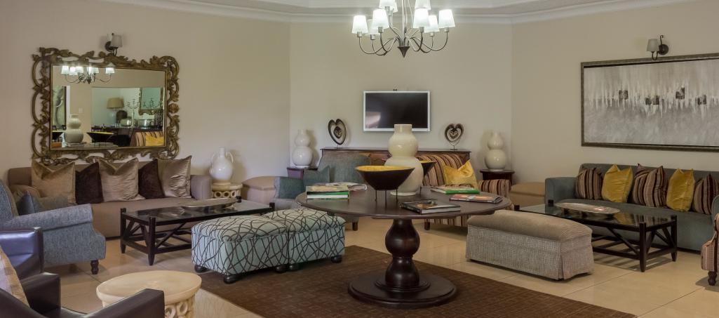 Khanondo Safaris & Tours