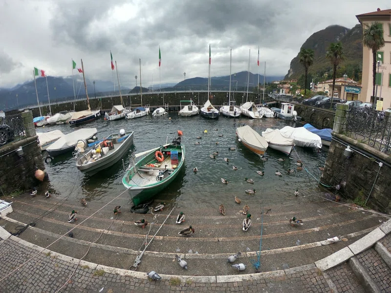 Comoros 2