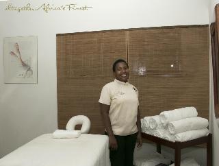 Victoria Falls Safari Suites 5