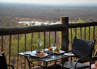 Victoria Falls Safari Suites 3