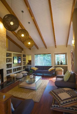 Sandalwood Lodge 2