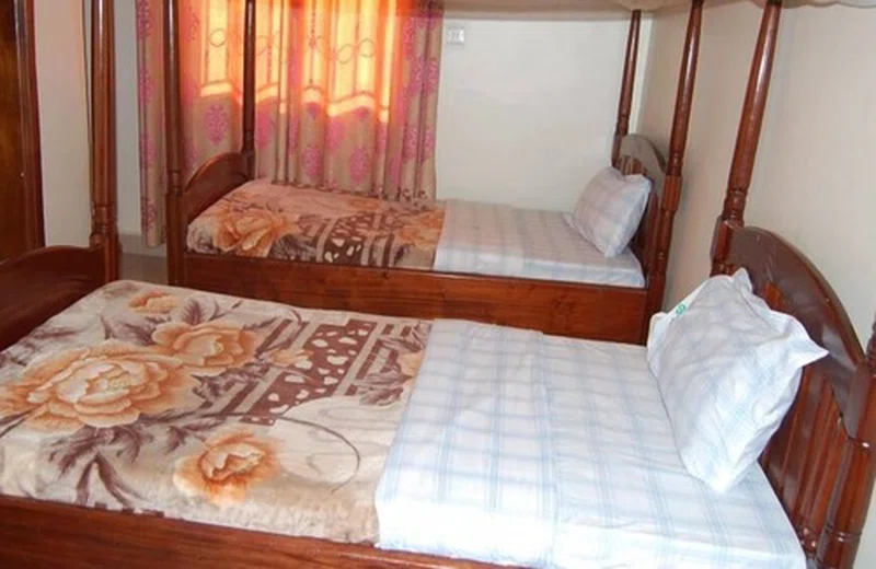 Uhuru 50 Hotel Kasese 4