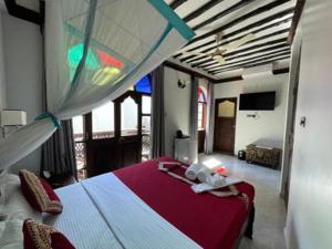 Dhow Palace 2