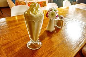 Highlander Restaurant & Scotch Bar 5