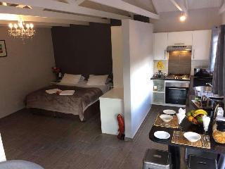 Sunbird Guest House 5
