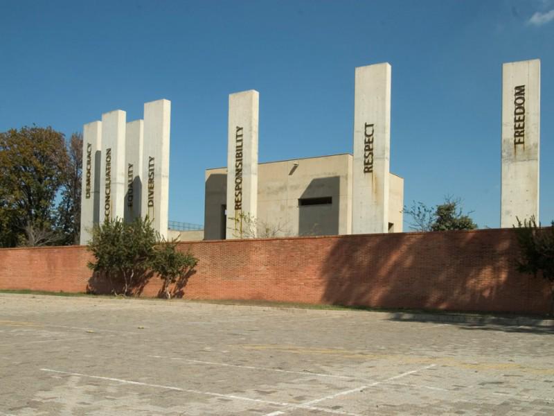 SA. Apartheid Museum 3