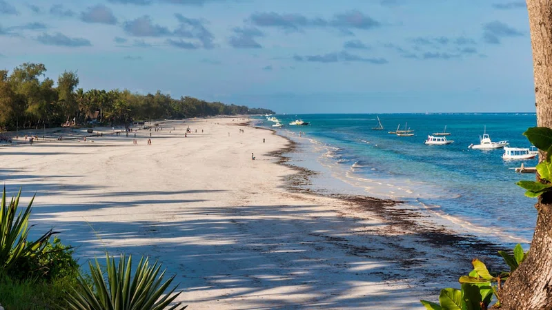 Tiwi Beach 1