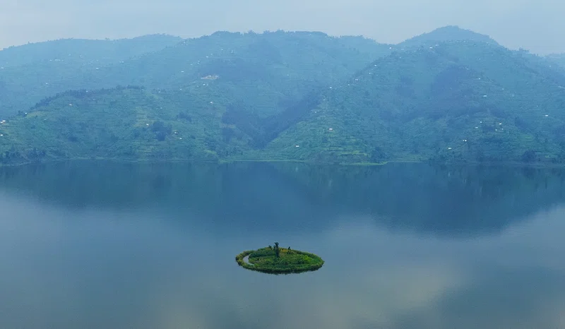 Lake Burera 2