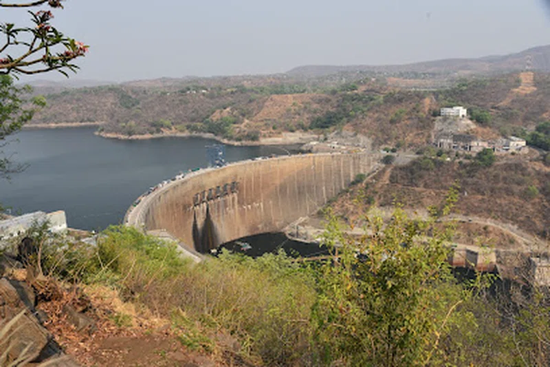 Kariba Gorge 3