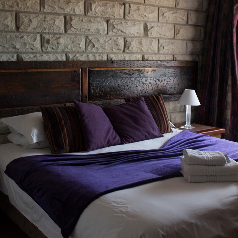 Imperani Guest House & Coffee Shop