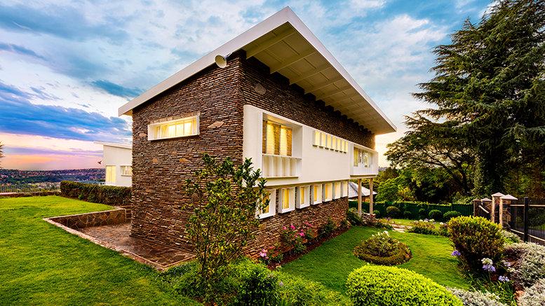L Ron Hubbard House