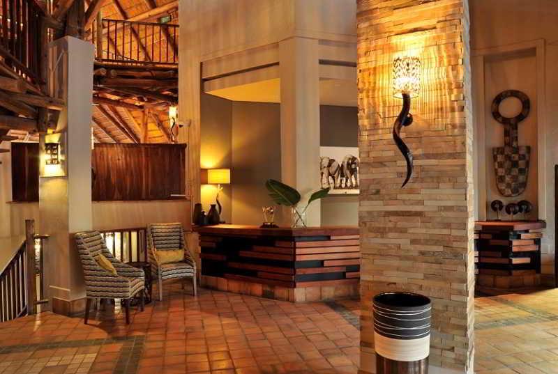 Victoria Falls Safari Club 3